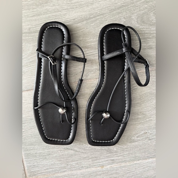 Strap Sandals - Picture 2 of 4